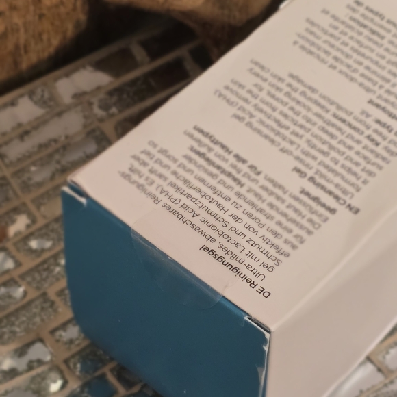 QMS Medicosmetics Epigen Pollution Detox Cleansing Gel New 150ml - Picture 3 of 4